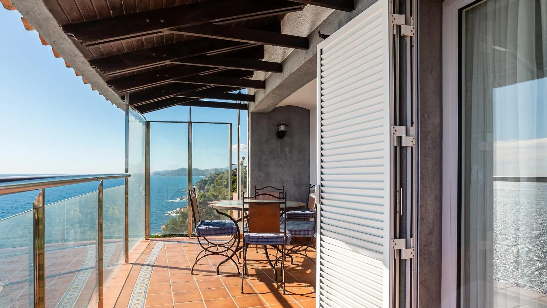 Bergantin 6 Rooms Lloret de Mar 0*,